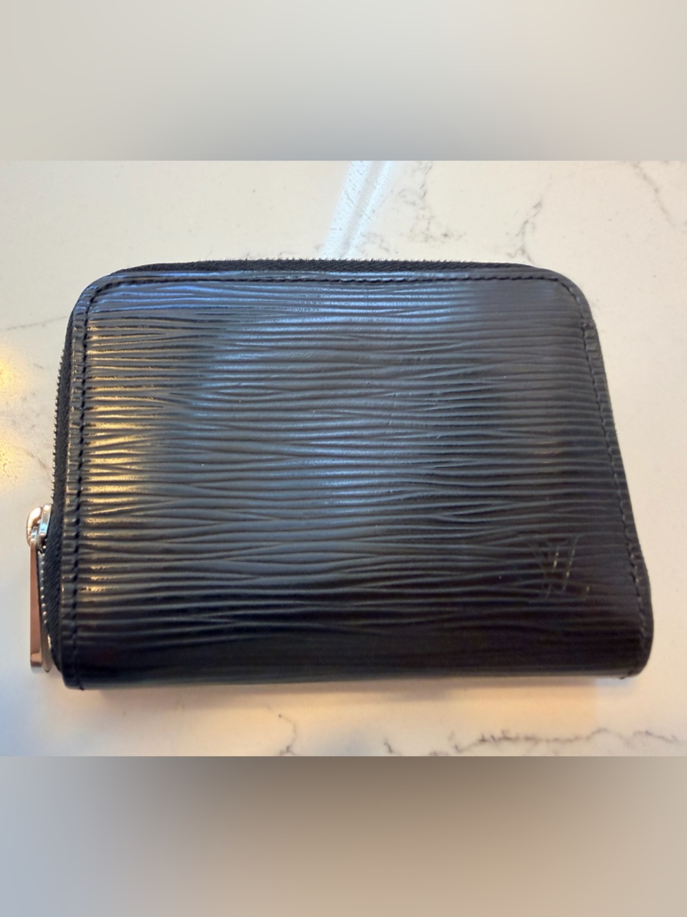 Louis Vuitton Zippy wallet